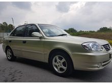 2004 Hyundai Accent 1.5 L Sedan