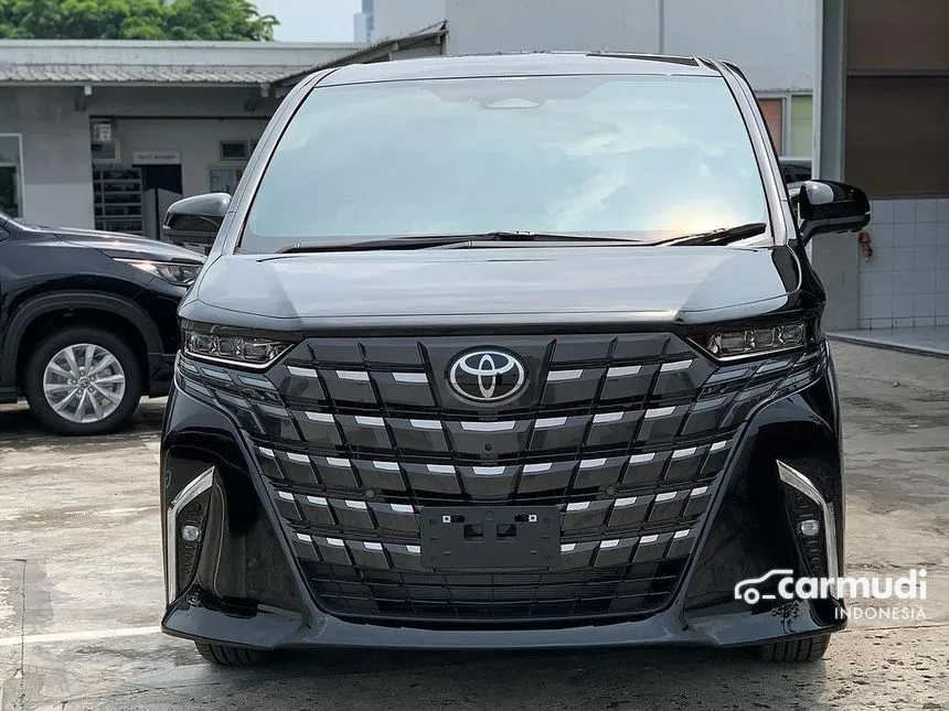 2024 Toyota Alphard HEV MPV