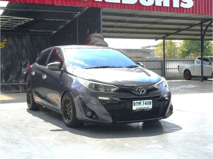 2018 Toyota YARIS G Hatchback
