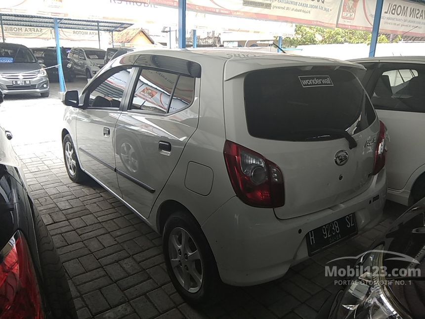 Jual Mobil Daihatsu Ayla 2016 X 1.0 di Jawa Tengah 