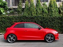 2018 Audi S1 2.0 (ปี 10-17) Hatchback MT