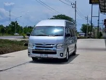 2018 Toyota HIACE 3.0 Commuter (ปี 05-19) D4D Van
