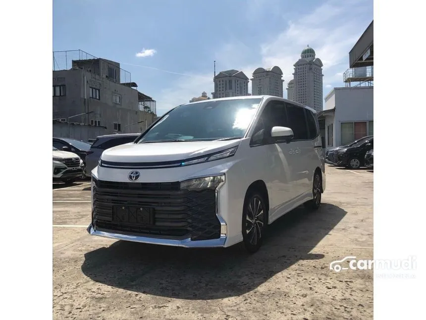 Jual Mobil Toyota Voxy 2024 2.0 di DKI Jakarta Automatic Van Wagon Putih Rp 600.000.000
