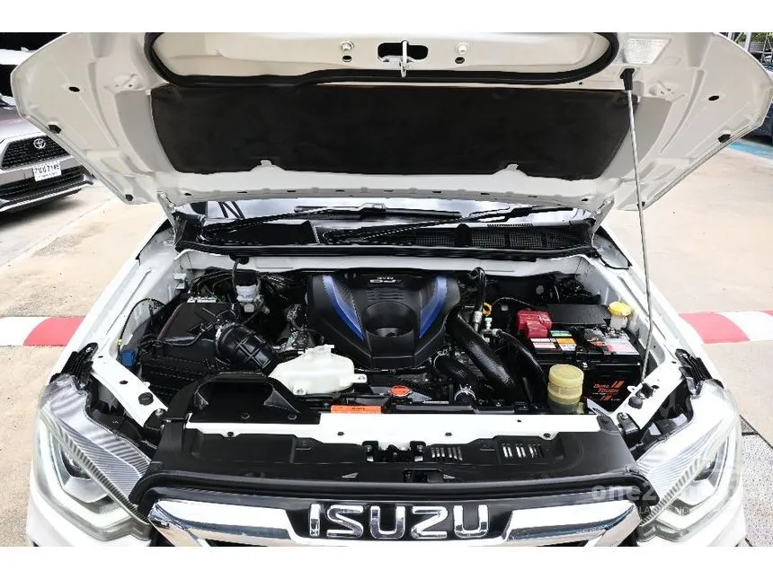 2020 Isuzu D-MAX Hi-Lander M Cab-4 Pickup