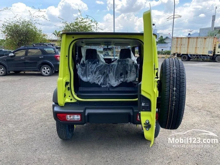 Jual Mobil Suzuki Jimny 2021 1.5 di DKI Jakarta Automatic Wagon Kuning