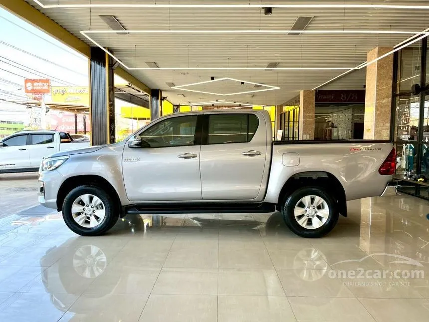 2020 Toyota HILUX REVO E Plus Prerunner Double Cab Pickup