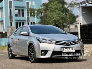 2014 Toyota Corolla Altis 1.8 V Sedan