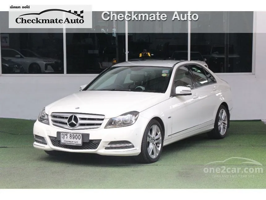2011 Mercedes-Benz C200 CGI Avantgarde BlueEFFICIENCY Sedan