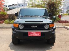 Toyota FJ Cruiser 4.0 4WD V6 Dual VVTI AT 2012 Army Green Fullspec