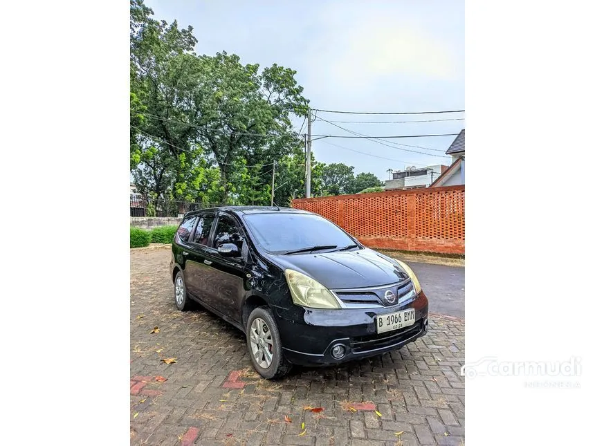 2012 Nissan Grand Livina SV MPV