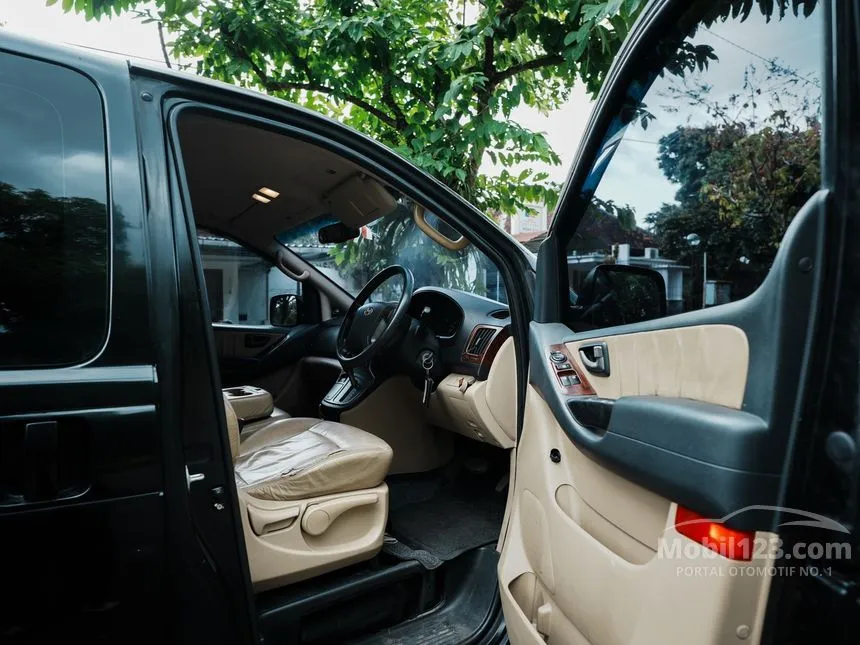 2010 Hyundai H-1 XG MPV