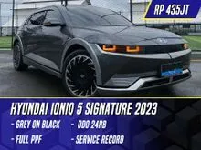 2023 Hyundai IONIQ 5 0.0 Signature Long Range SUV Grey on Black Abu-abu Abu