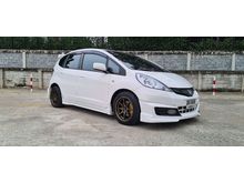 2012 Honda Jazz 1.5 (ปี 08-14) V i-VTEC Hatchback