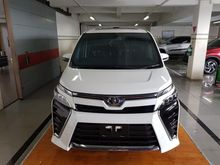 2018 Toyota Voxy 2.0 R80 Wagon