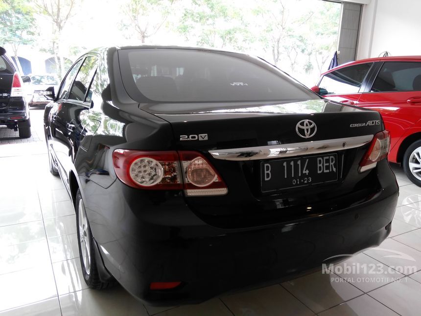 Jual Mobil  Toyota Corolla Altis  2013 V 2 0 di Banten 