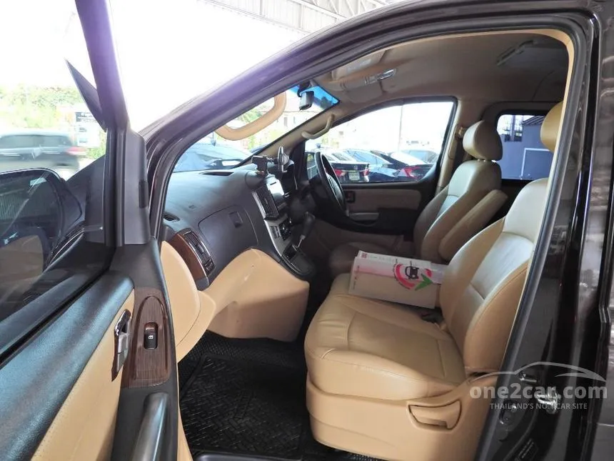 2018 Hyundai H-1 Elite Van