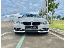 2014 BMW 320i 2.0 Sport Sedan