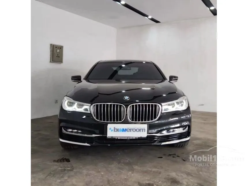 2016 BMW 740Li Executive Sedan