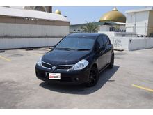 2007 Nissan Latio 1.8 Hatchback Automatik Hitam Metalik -1
