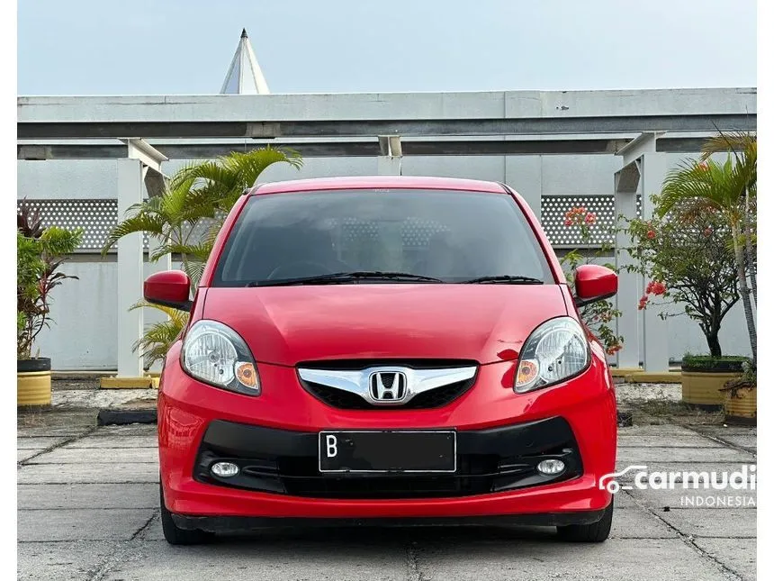 Jual Mobil Honda Brio 2015 E 1.2 di DKI Jakarta Automatic Hatchback Merah Rp 115.000.000