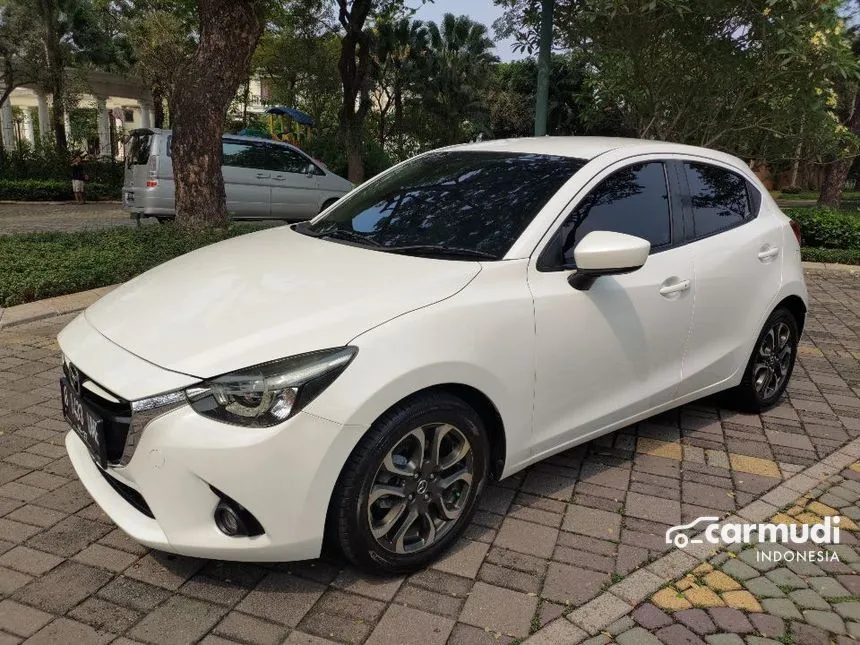 2015 Mazda 2 R Hatchback