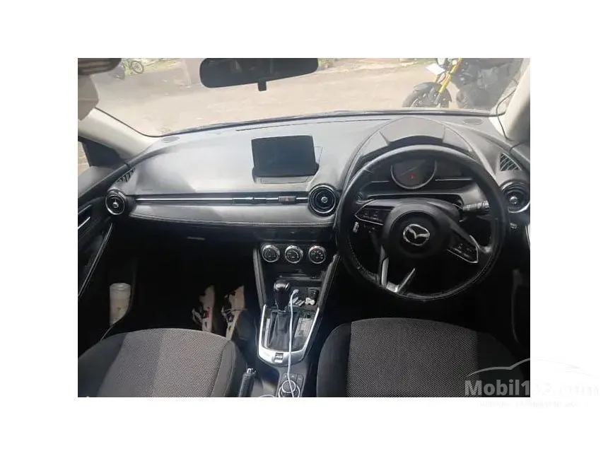 2017 Mazda 2 R Hatchback