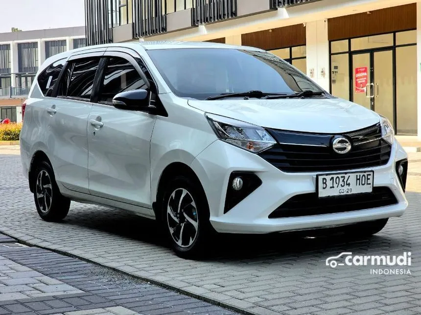 2024 Daihatsu Sigra R Deluxe MPV