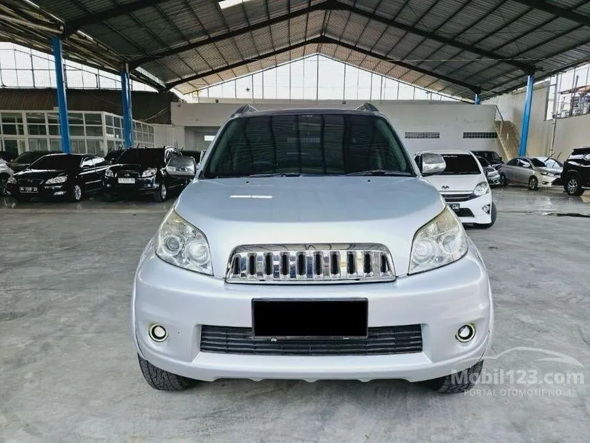 Jual Mobil Daihatsu Terios 2014 TX 1.5 di Sumatera Utara Manual SUV Silver Rp 135.000.000