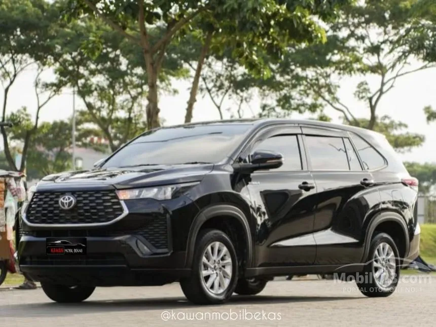 Jual Mobil Toyota Kijang Innova Zenix 2024 G HV (Premium Color) 2.0 di DKI Jakarta Automatic MPV Hitam Rp 369.000.000
