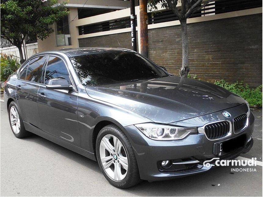 Bmw 3i 13 Sport Sedan Automatic Used Car In Dki Jakarta Rp 298 000 000 Carmudi Indonesia