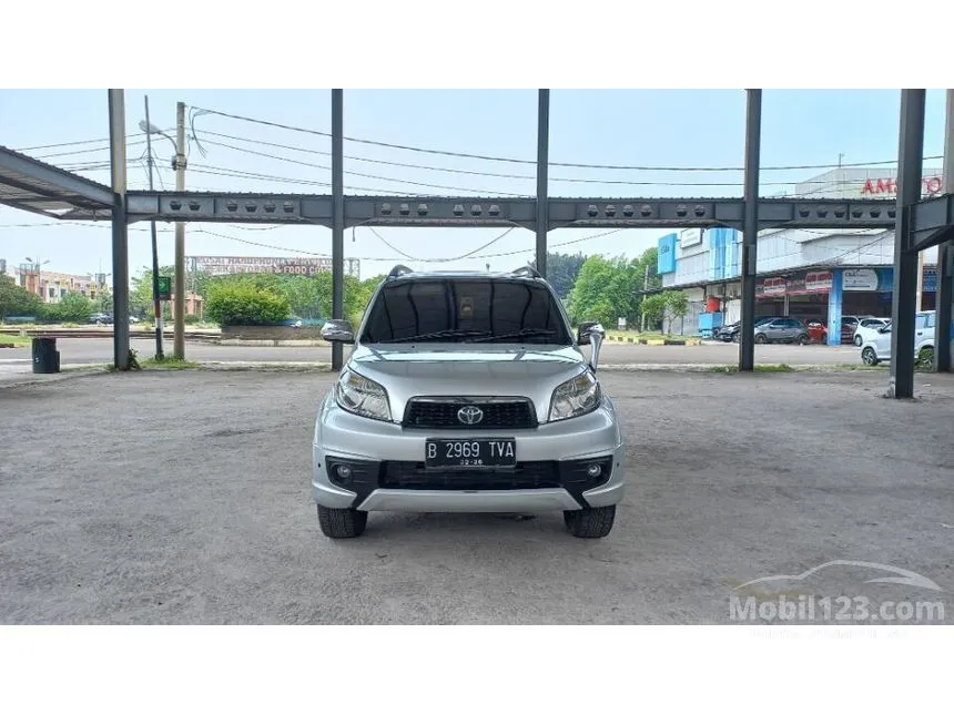 Jual Mobil Toyota Rush 2013 TRD Sportivo 1.5 di DKI Jakarta Automatic SUV Silver Rp 130.000.009
