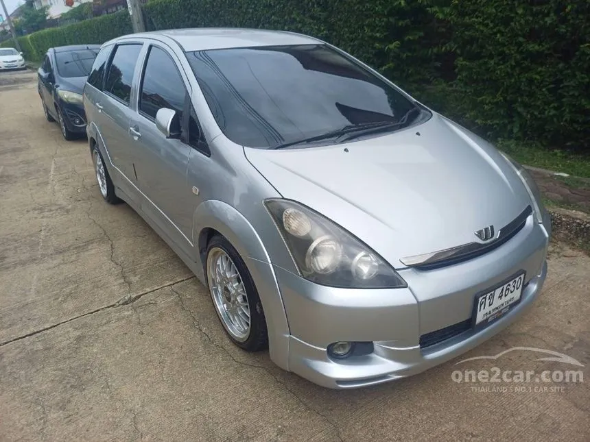 2005 Toyota WISH Q Wagon