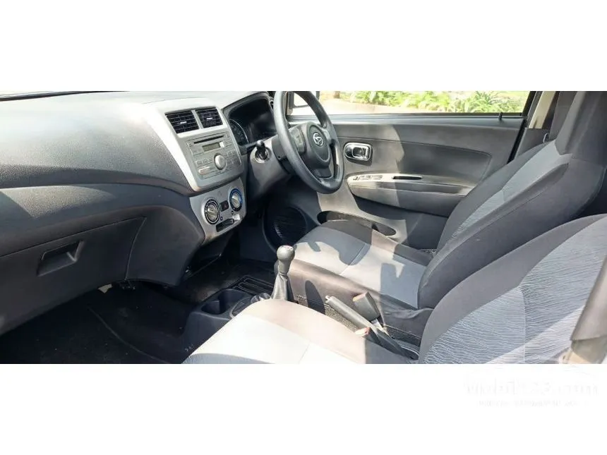 2016 Daihatsu Ayla X Hatchback