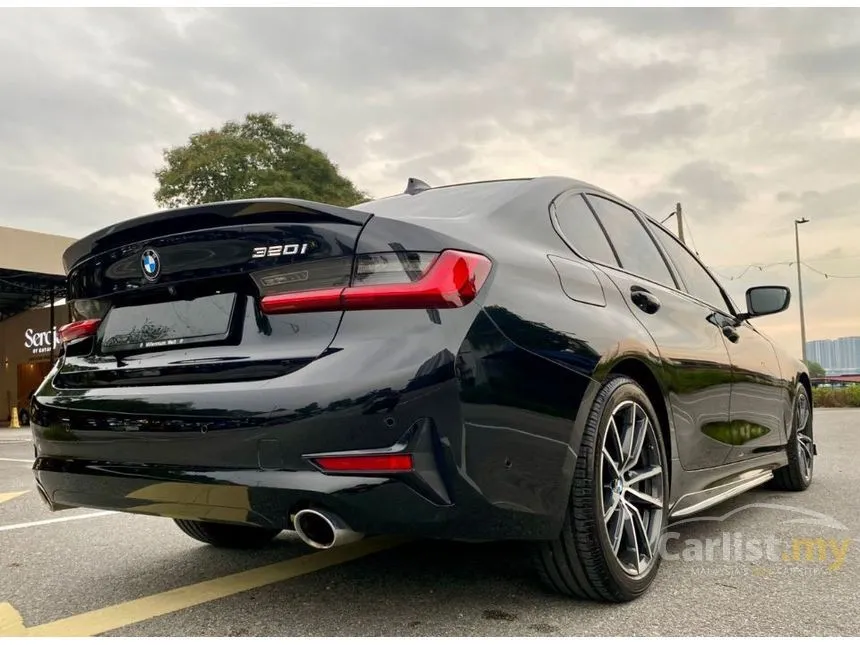 2022 BMW 320i M Sport Runout Edition Sedan