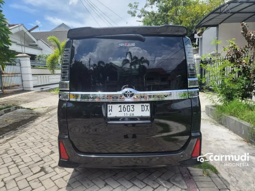 2018 Toyota Voxy Wagon