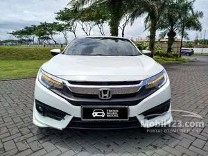 2018 Honda Civic 1.5 ES Sedan