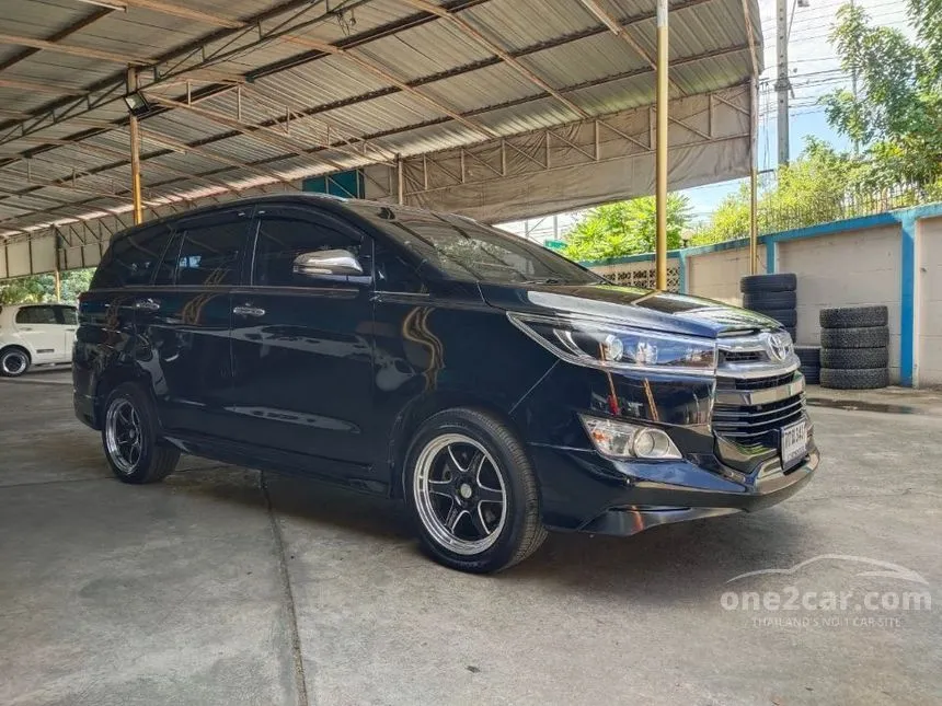 2018 Toyota Innova Crysta V Wagon