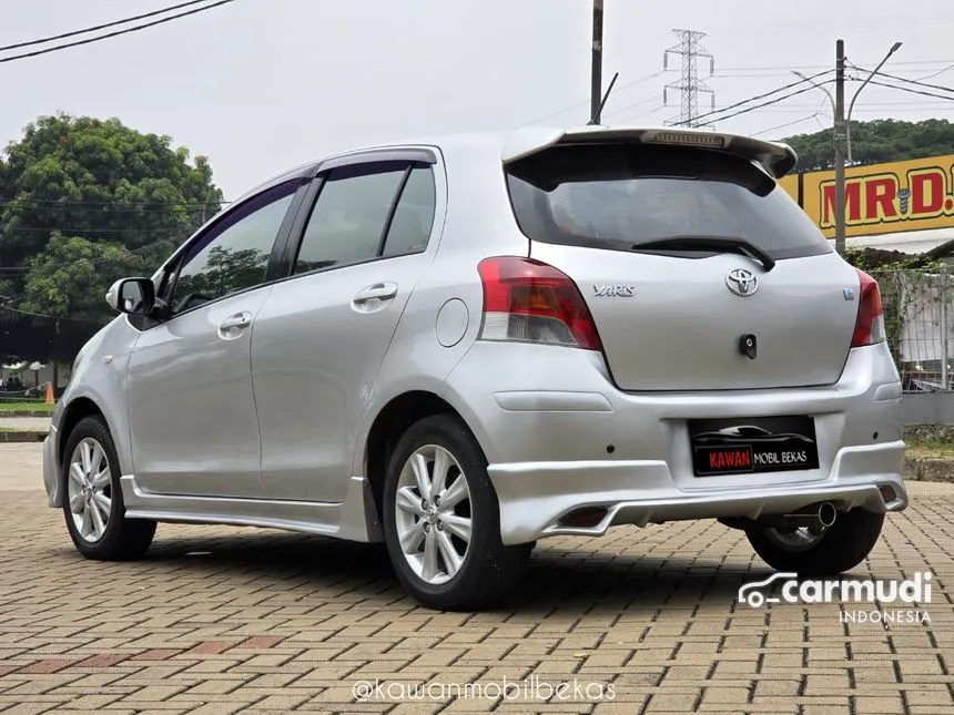 2012 Toyota Yaris E Hatchback