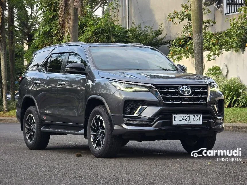 2022 Toyota Fortuner VRZ GR SPORT 4X2 SUV