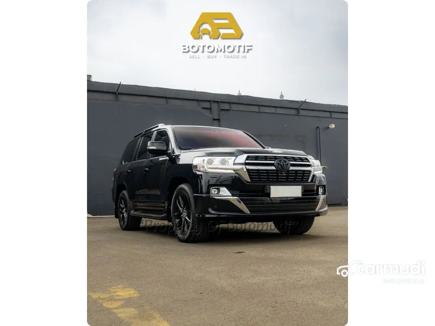 2017 Toyota Land Cruiser 200 VX-R SUV