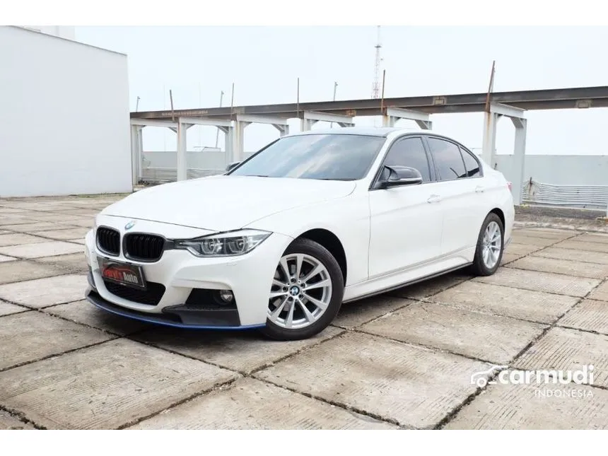 2018 BMW 320i Sport Sedan