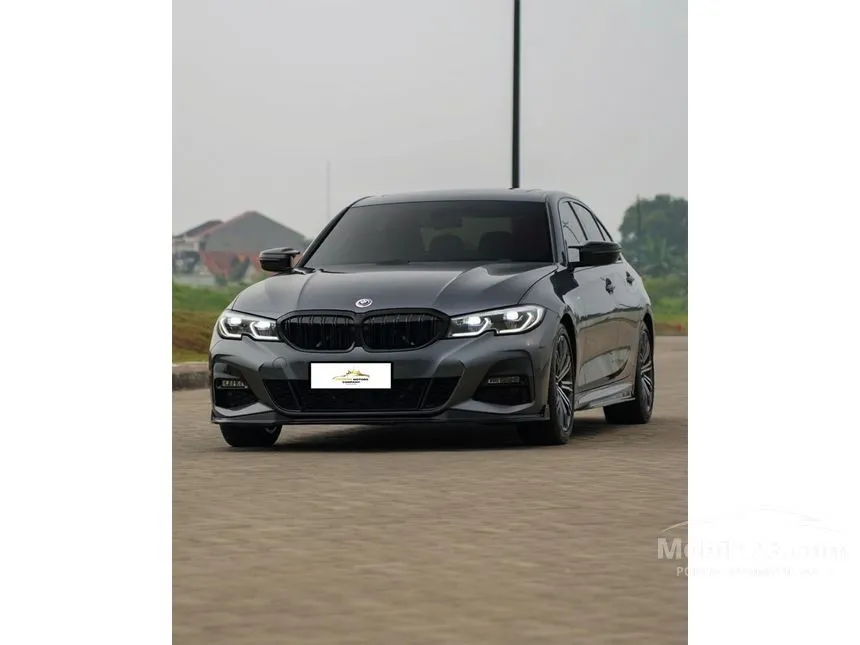 2020 BMW 330i M Sport Sedan