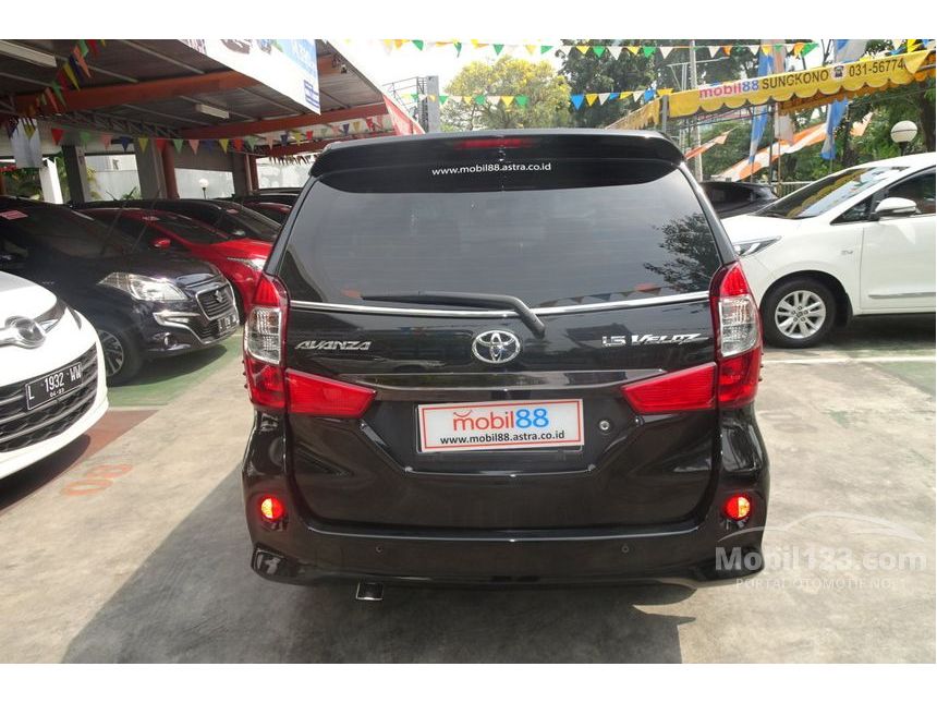 Jual Mobil  Toyota Avanza  2019  Veloz  1 5 di Jawa Timur 