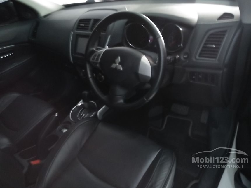 Jual Mobil Mitsubishi Outlander Sport 2012 PX 2.0 di Jawa Jual Mobil Mitsubishi Outlander Sport 2012 PX 2.0 di Jawa