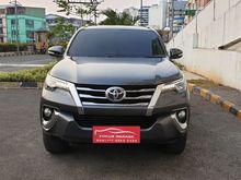 Toyota Fortuner Diesel 2.4 VRZ AT 2017 Abu Metalik Km.30rb Record