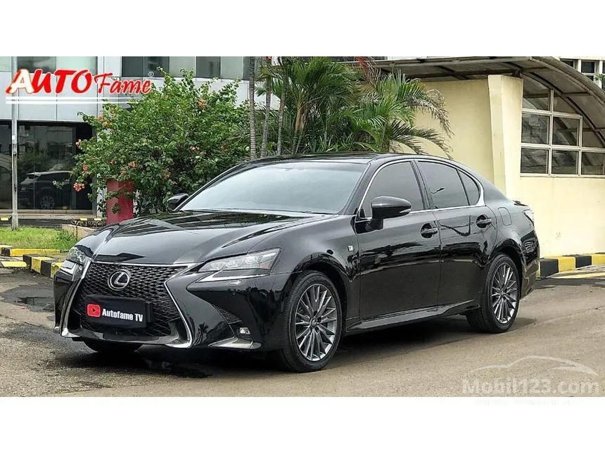 Jual Mobil Lexus GS200t 2016 F Sport 2.0 di Jawa Barat Automatic Sedan Hitam Rp 615.000.000