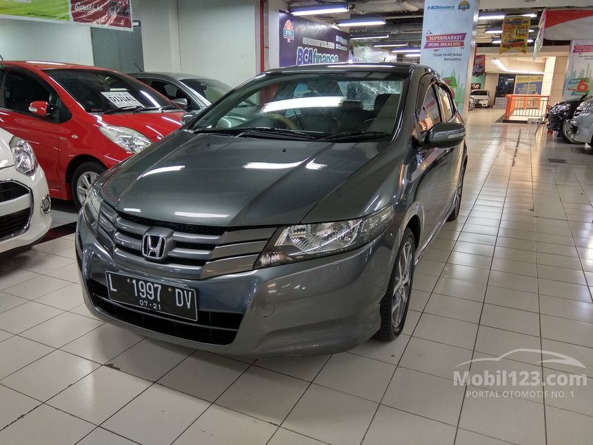 Jual Mobil Honda City 2009 E 1.5 di Jawa Timur Automatic 