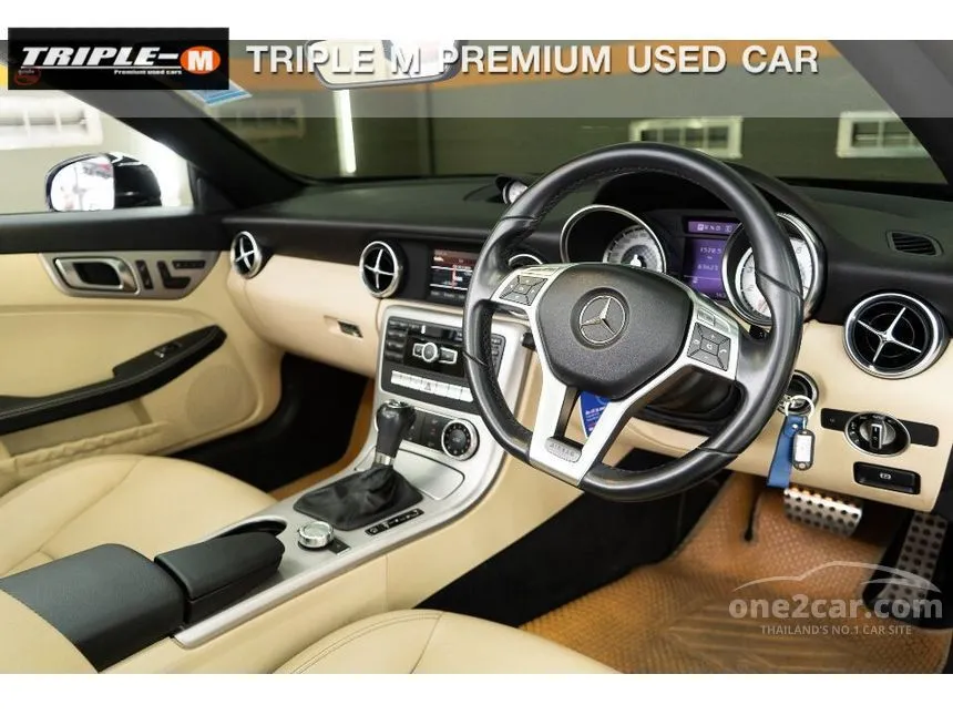 2013 Mercedes-Benz SLK200 AMG Dynamic Convertible
