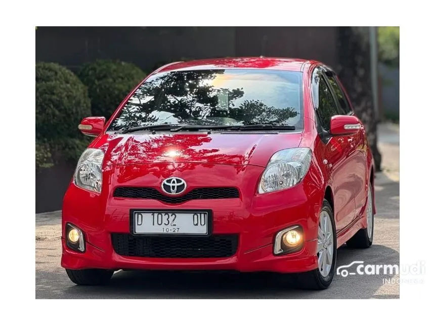 2012 Toyota Yaris E Hatchback