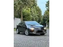 2016 Toyota Camry 2.5 V Sedan ANTIK (TDP 15JT RUPIAH)